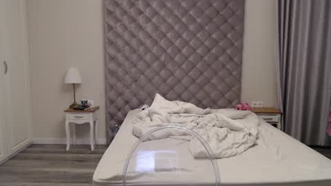 Lilia online show from May 26, 7:43 pm