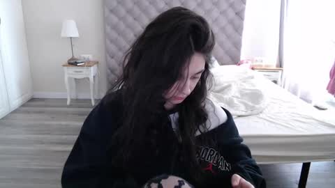 Lilia online show from May 29, 8:12 am