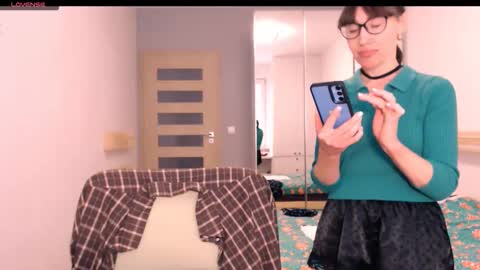 cute_lion_ online show from January 10, 1:02 pm