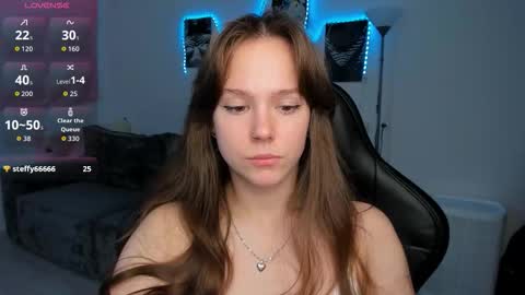 Emily online show from September 10, 5:24 pm