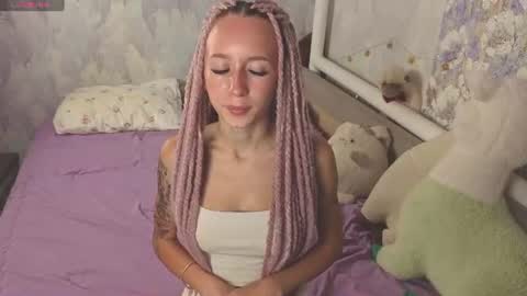 Luucy online show from August 3, 9:04 am