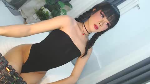 Jane online show from May 9, 12:10 pm