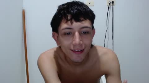 Snapshot of cute_mathew1 chatting on January 29, 2:09 am mathew online show from January 29, 2:09 am