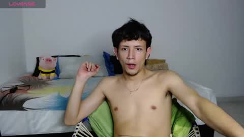 Snapshot of cute_mathew1 chatting on March 6, 3:57 am mathew online show from March 6, 3:57 am