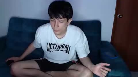 Snapshot of cute_mathew1 chatting on September 15, 9:48 pm mathew online show from September 15, 9:48 pm