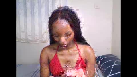 Snapshot of cute_messy chatting on June 7, 12:20 pm cute messy online show from June 7, 12:20 pm