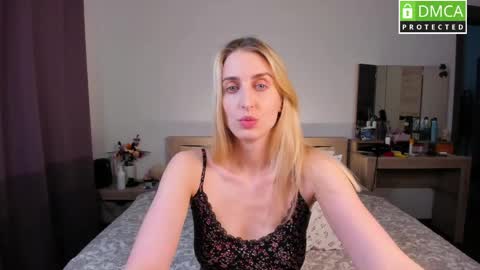Milana online show from May 15, 1:18 pm