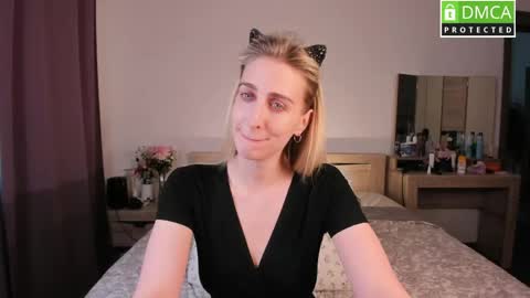Milana online show from May 22, 9:37 am