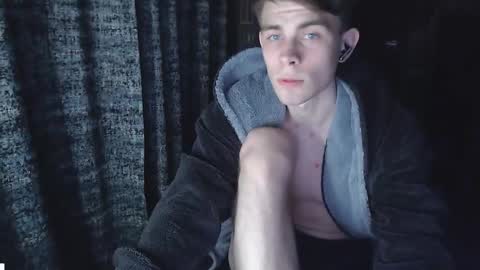 Oliver online show from November 14, 7:12 pm