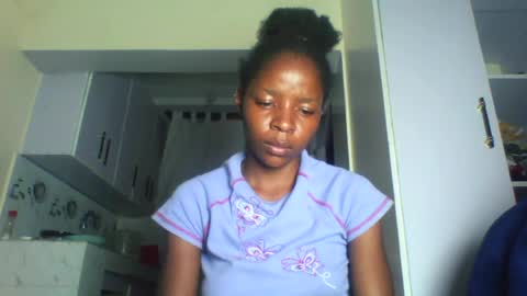 Snapshot of cute_sexy3 chatting on June 26, 9:19 pm SHARON online show from June 26, 9:19 pm