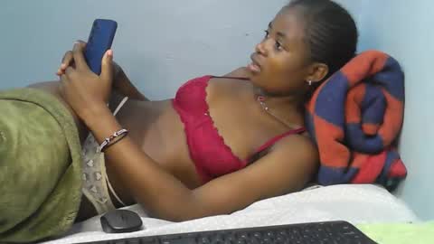 Snapshot of cute_shaniz chatting on September 15, 7:08 am cute_shaniz online show from September 15, 7:08 am