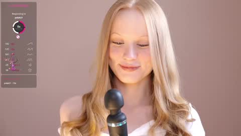  Hey im Kristina Thank you for your support  online show from December 11, 7:20 am