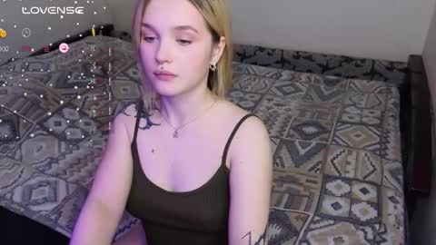 Sue online show from February 20, 5:13 pm