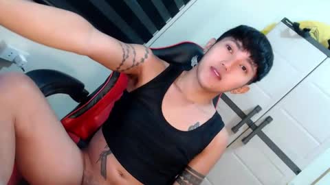 Steph online show from April 14, 1:00 am