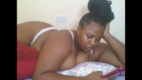 Snapshot of cuteaurel chatting on December 23, 10:24 am AURELIA online show from December 23, 10:24 am