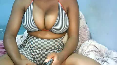 Avrill online show from September 22, 6:32 pm