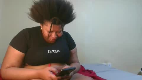 Snapshot of cutebobo chatting on May 3, 5:19 pm cutebobo online show from May 3, 5:19 pm