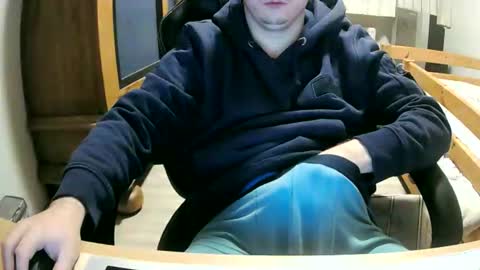 Cuteboy090 online show from November 8, 1:28 am