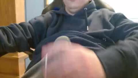 Snapshot of cuteboy090 chatting on April 25, 4:59 pm Cuteboy090 online show from April 25, 4:59 pm