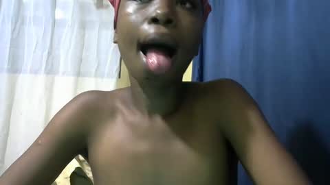 VALLARY online show from February 22, 1:24 pm