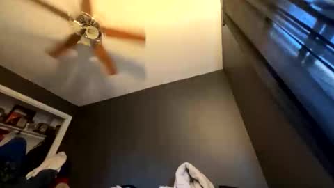 loveolots online show from February 4, 1:50 pm