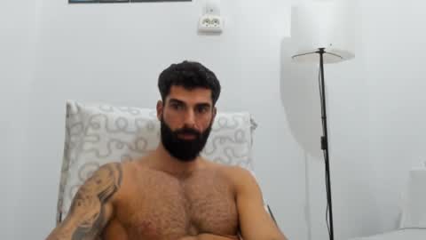 cuteeboy online show from November 11, 9:48 pm