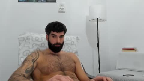 cuteeboy online show from January 7, 8:55 pm