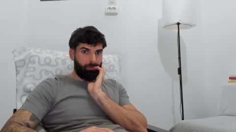 cuteeboy online show from January 15, 3:38 pm