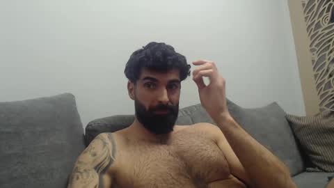 cuteeboy online show from February 12, 8:04 pm