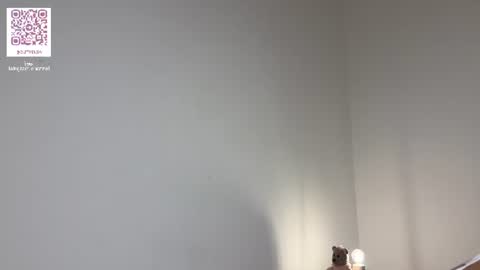 Snapshot of cuteelsa_ chatting on July 4, 2:51 am Elsa online show from July 4, 2:51 am