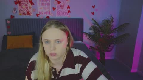 Amyy online show from May 25, 1:22 am