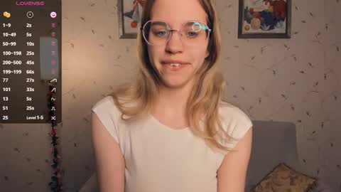 Melisa online show from February 8, 8:12 pm