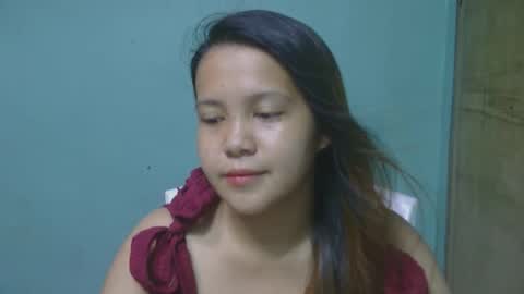 Snapshot of cutegirl_melissa chatting on May 28, 2:42 am cutegirl_melissa online show from May 28, 2:42 am