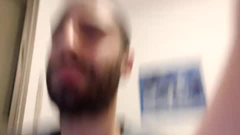 Snapshot of cuteguy52 chatting on March 28, 10:42 pm cuteguy52 online show from March 28, 10:42 pm