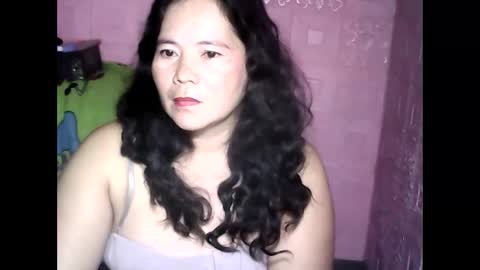 cutehornymom online show from November 10, 6:23 am