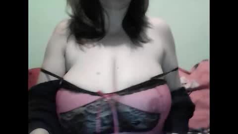 Snapshot of cutejessytom chatting on December 23, 3:12 pm Jessy online show from December 23, 3:12 pm