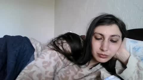Snapshot of cutekattie chatting on April 24, 6:27 am cutekattie online show from April 24, 6:27 am