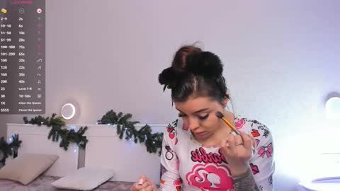 Ellen online show from December 17, 6:19 am