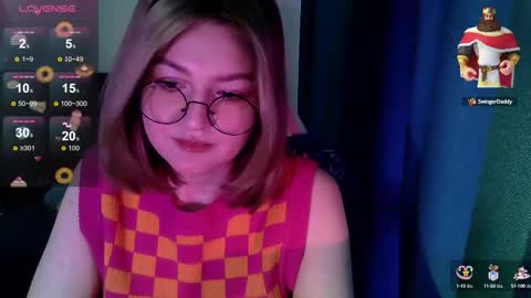 Snapshot of cutepie33 chatting on September 14, 7:29 am cutepie33 online show from September 14, 7:29 am