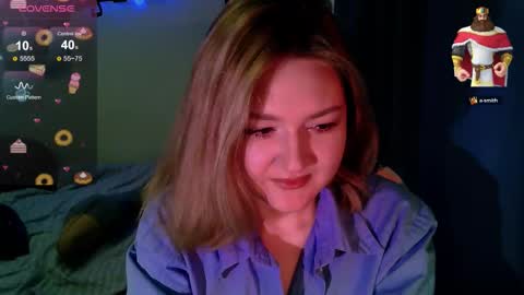 Snapshot of cutepie33 chatting on October 20, 5:52 am cutepie33 online show from October 20, 5:52 am