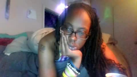 Snapshot of cuteshotkiki chatting on July 24, 10:19 pm mary mack online show from July 24, 10:19 pm
