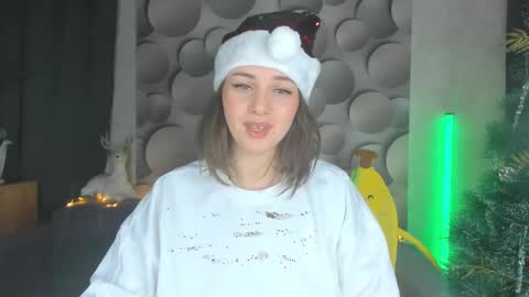 Snapshot of cutesmile_sharon chatting on December 22, 2:49 am cutesmile sharon online show from December 22, 2:49 am