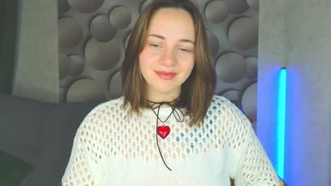 Snapshot of cutesmile_sharon chatting on January 26, 2:45 am cutesmile sharon online show from January 26, 2:45 am
