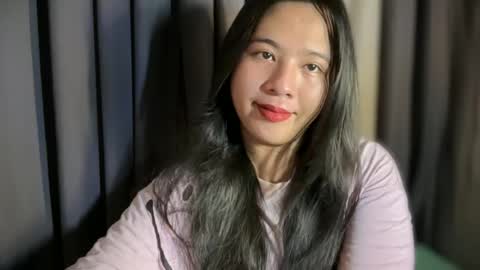 Snapshot of cutestgurl_ chatting on June 25, 4:23 am cute online show from June 25, 4:23 am