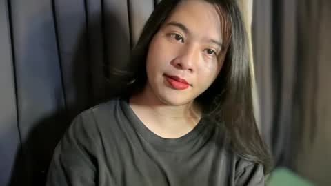 Snapshot of cutestgurl_ chatting on June 29, 5:35 am cute online show from June 29, 5:35 am