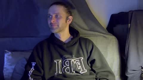 cuteteddybare online show from April 25, 4:26 am