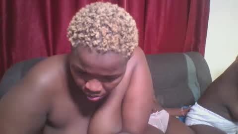 cutey_mellanin online show from February 5, 2:29 am
