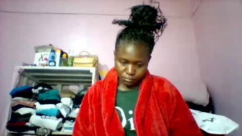 cutezola online show from September 21, 3:30 am