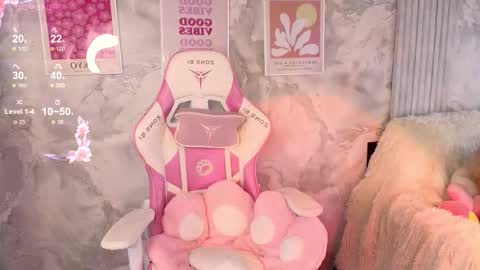 HelloMy name Eva online show from September 20, 4:13 am