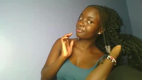 Snapshot of cutie_choco chatting on December 18, 7:20 pm cutie_choco online show from December 18, 7:20 pm